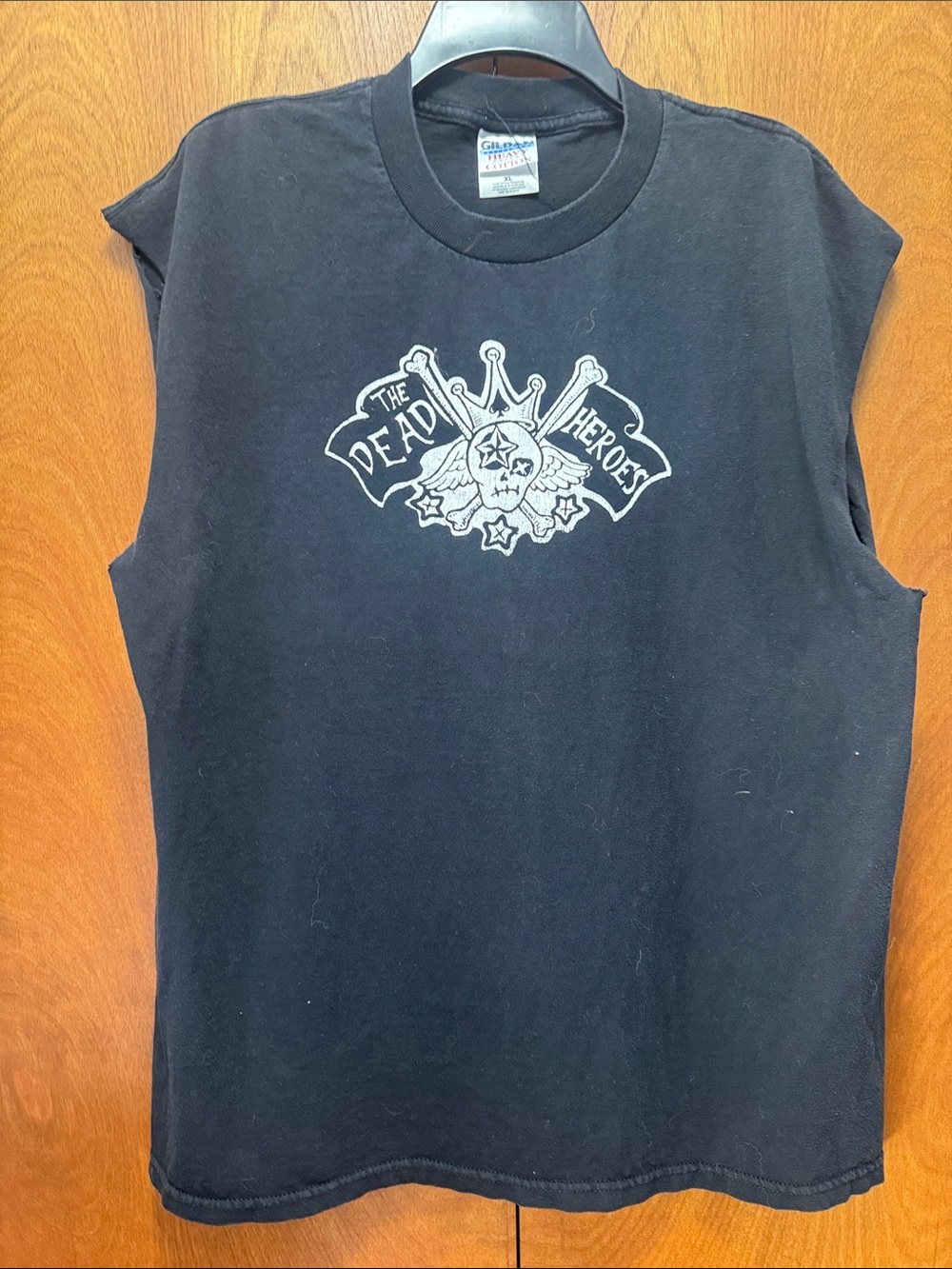 Vintage 90s Punk band Dead Heroes Black t-shirt with Skull Logo. Size XL.